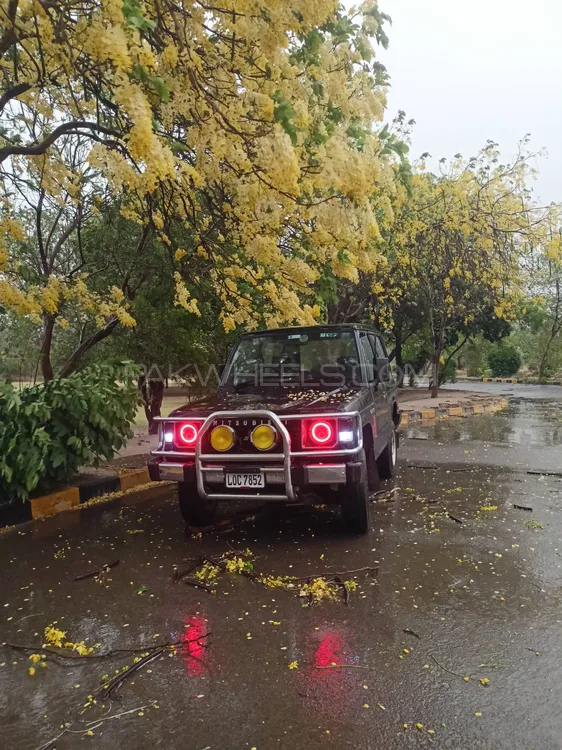Mitsubishi Pajero 1990 for Sale in Lahore Image-1