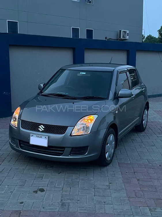 Suzuki Swift 2011 for Sale in Lahore Image-1