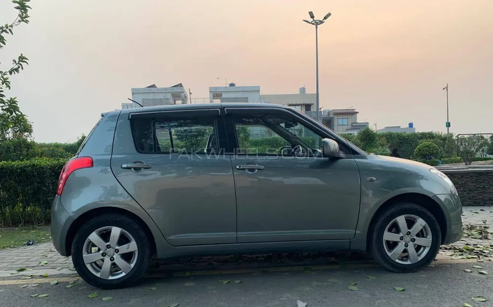Suzuki Swift 2013 for Sale in Lahore Image-1