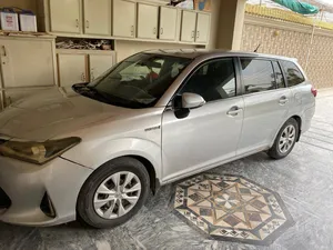 Toyota Corolla Fielder Hybrid G 2019 for Sale