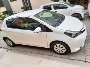 Toyota Vitz F 1.0 2014 for Sale