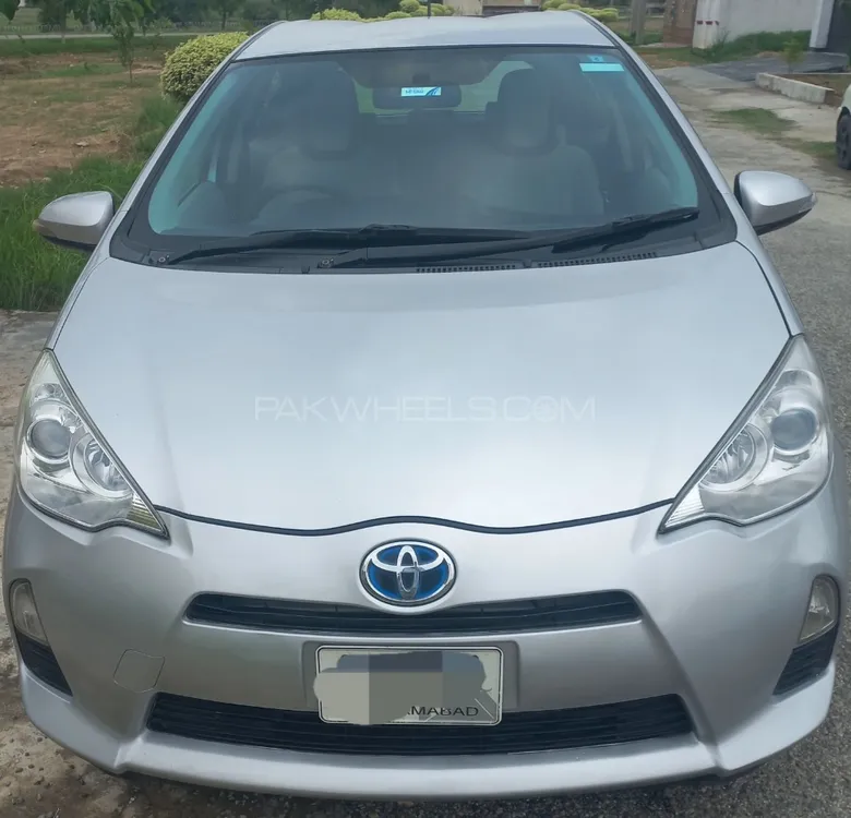 Toyota Aqua 2013 for Sale in Islamabad Image-1