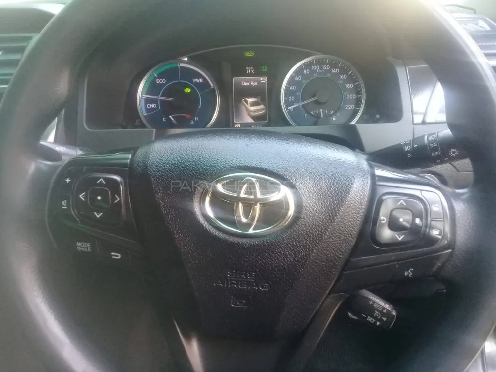Toyota Camry 2012 for Sale in Faisalabad Image-1