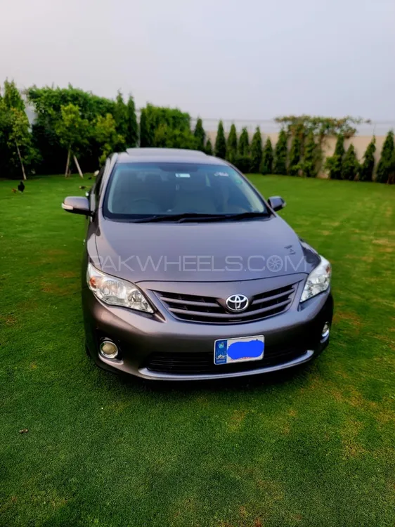 Toyota Corolla 2013 for Sale in Lahore Image-1