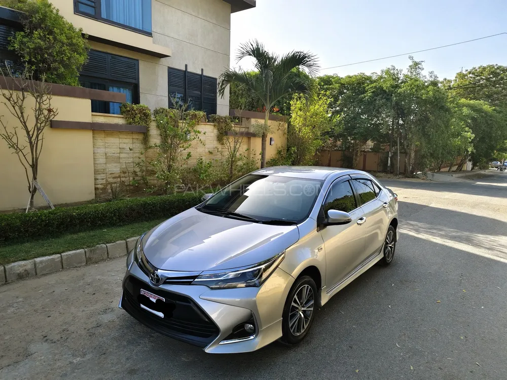 Toyota Corolla 2019 for Sale in Karachi Image-1