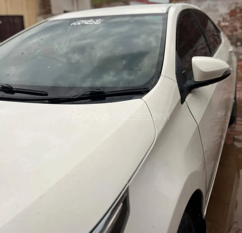 Toyota Corolla 2016 for Sale in Multan Image-1