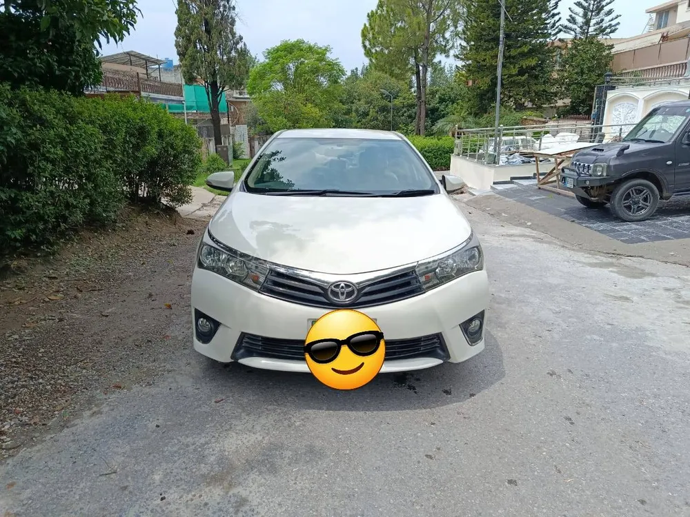 Toyota Corolla 2015 for Sale in Islamabad Image-1