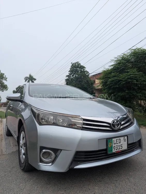 Toyota Corolla 2016 for Sale in Lahore Image-1