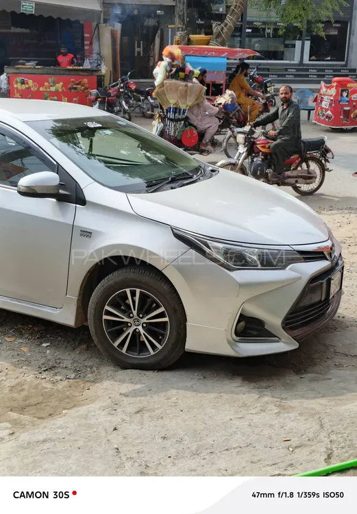 Toyota Corolla 2017 for Sale in Gujrat Image-1
