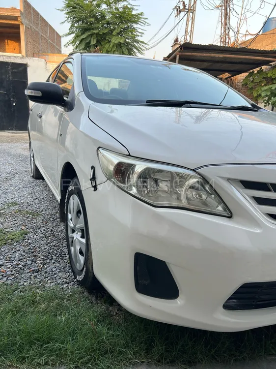 Toyota Corolla 2012 for Sale in Malakand Agency Image-1