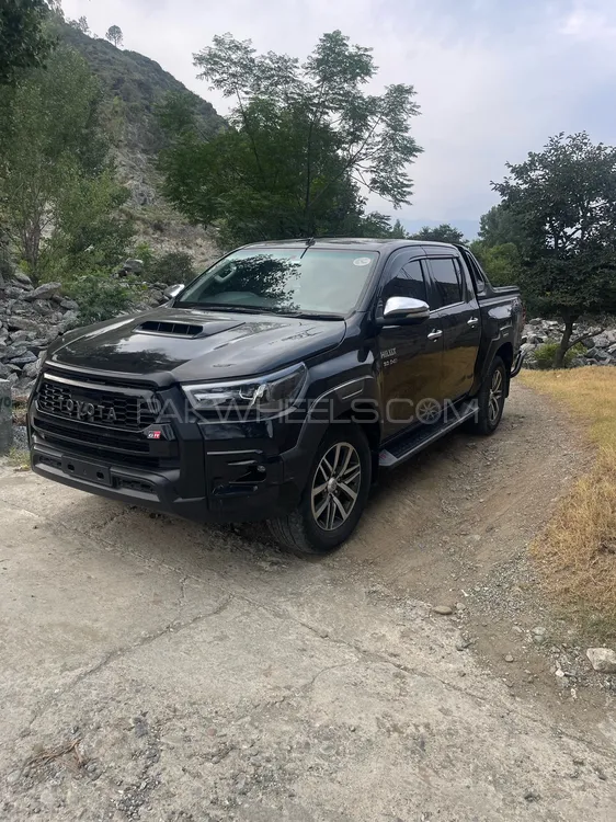 Toyota Hilux 2017 for Sale in Swat Image-1
