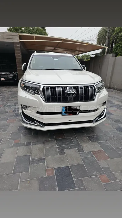 Toyota Prado 2018 for Sale in Lahore Image-1
