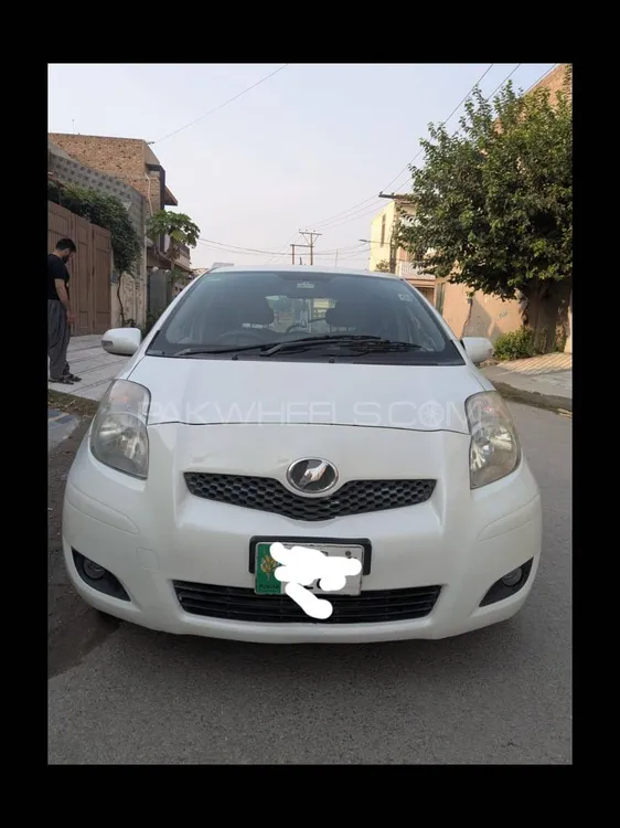 Toyota Vitz 2008 for Sale in Peshawar Image-1