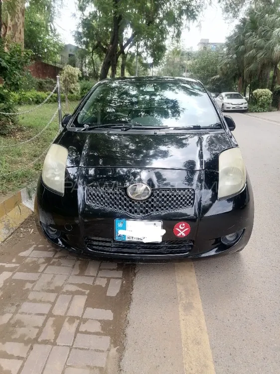 Toyota Vitz 2007 for Sale in Islamabad Image-1