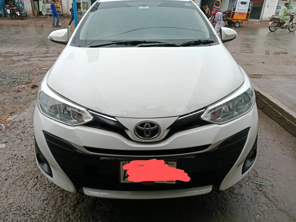 Toyota Yaris Sedan 2020 for Sale in Jhang Image-1