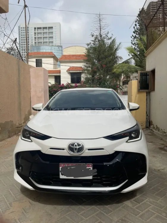 Toyota Yaris Sedan 2025 for Sale in Karachi Image-1