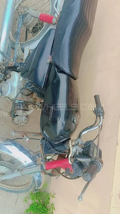 یونائیٹڈ US 70 2009 for Sale Image-1