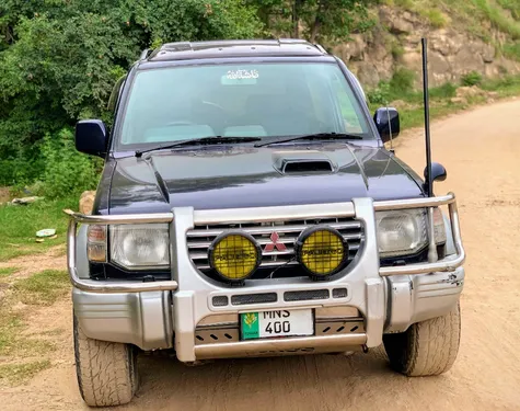 Mitsubishi Pajero Exceed 2.8D 1993