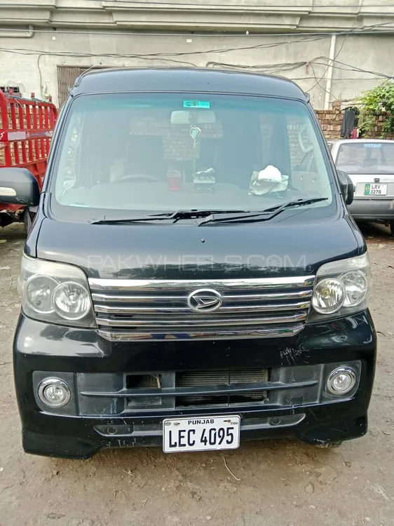 Adam Boltoro 2015 for Sale in Lahore Image-1