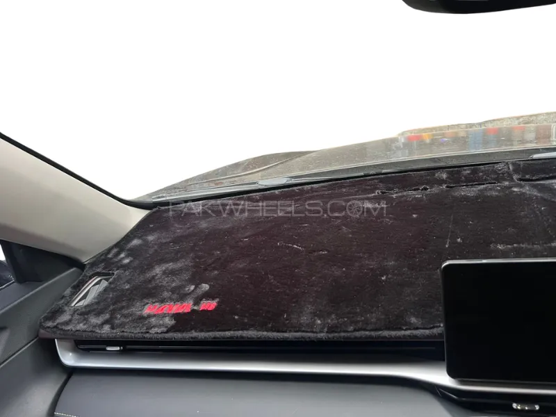 Haval H6 2021-2024 Dashboard Mat - Non-Slip - Velvet Furr Image-1