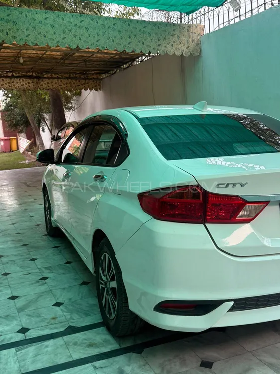 Honda City 2022 for Sale in Lahore Image-1