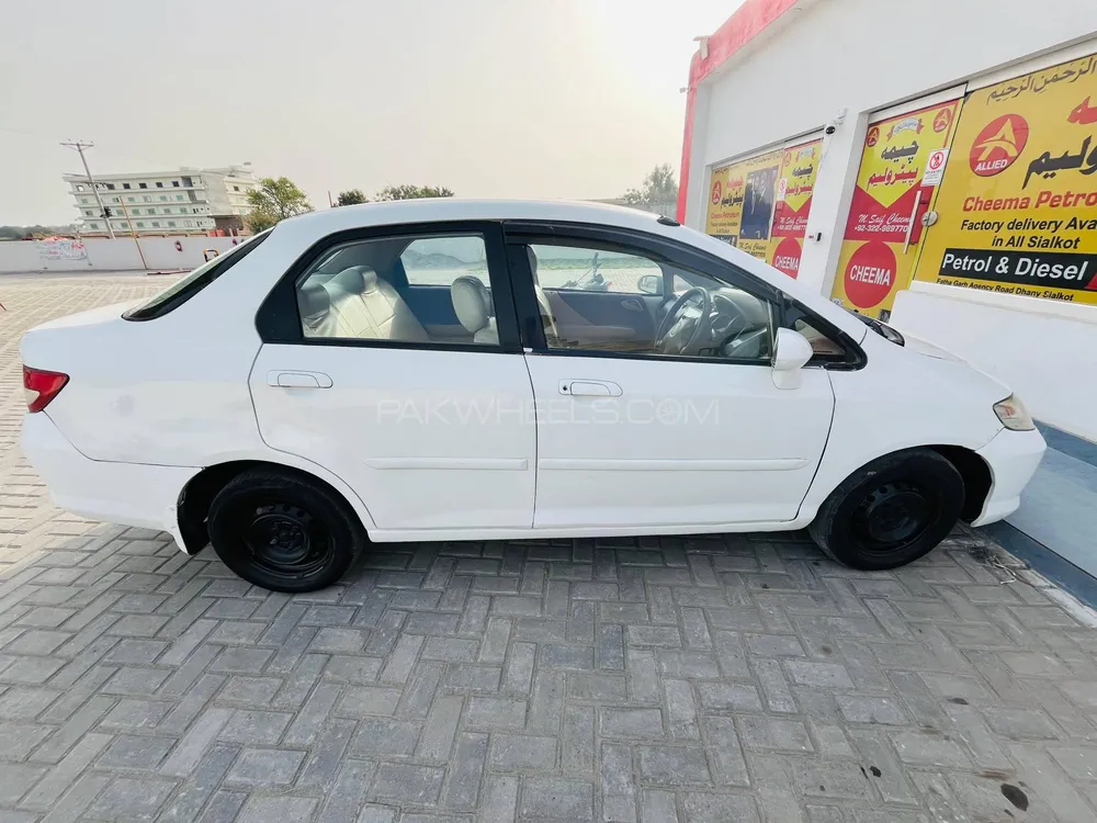 Honda City 2004 for Sale in Sialkot Image-1