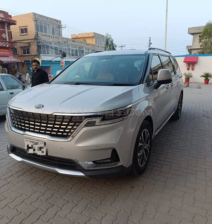 KIA Carnival 2021 for Sale in Rawalpindi Image-1