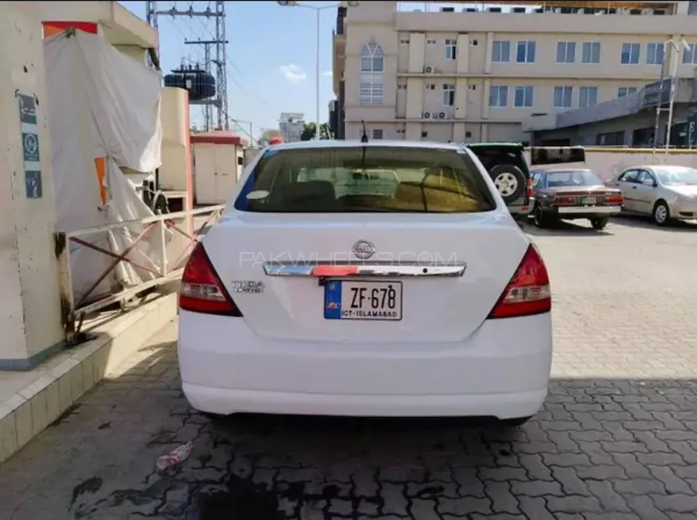 Nissan Tiida 2007 for Sale in Rawalpindi Image-1