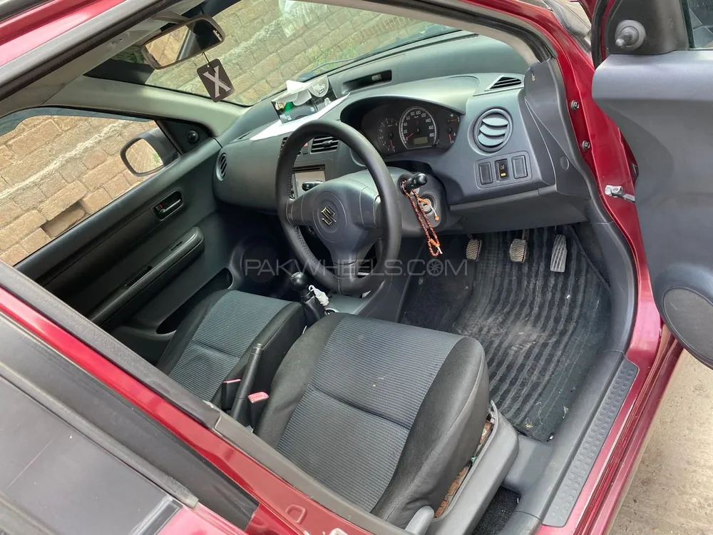 Suzuki Swift 2013 for Sale in Islamabad Suzuki Swift 2013 for Sale in Islamabad Image-8