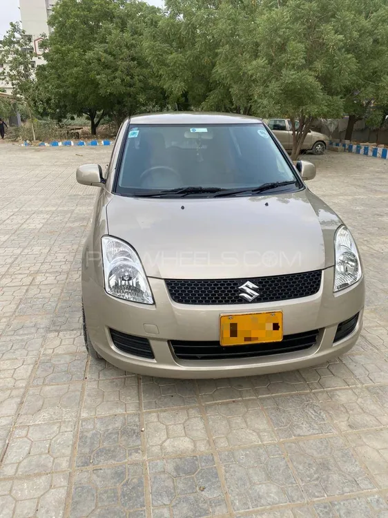 Suzuki Swift 2014 for Sale in Karachi Image-1