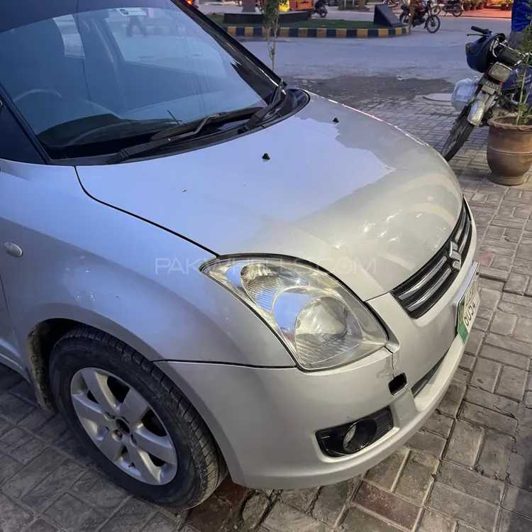 Suzuki Swift 2010 for Sale in Lahore Image-1