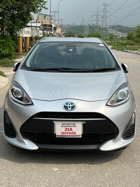 Toyota Aqua 2018 for Sale in Islamabad Image-1