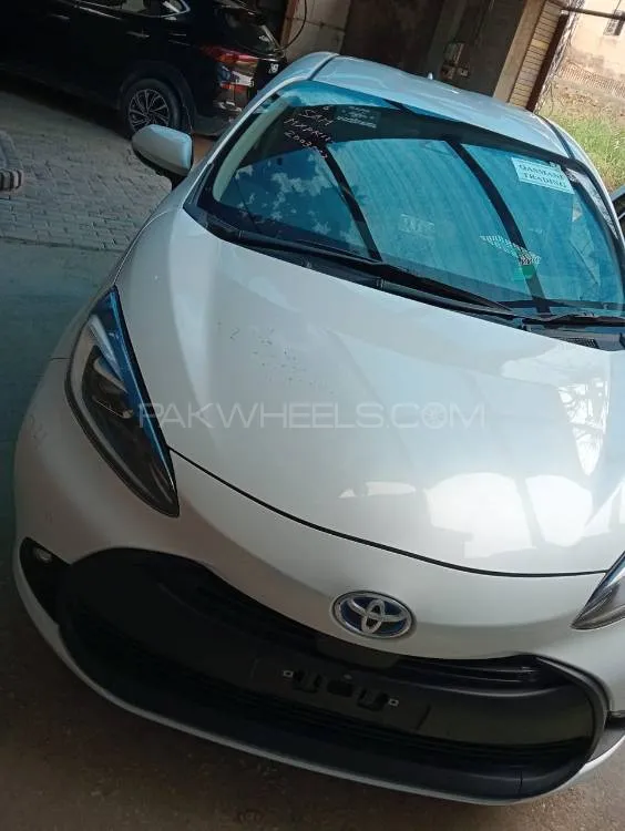 Toyota Aqua 2024 for Sale in Nawabshah Image-1