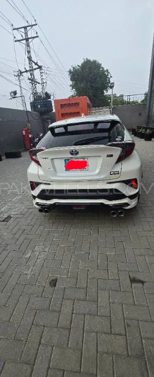 Toyota C-HR 2017 for Sale in Lahore Image-1