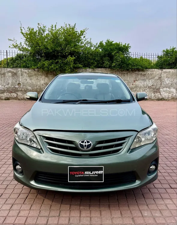 Toyota Corolla 2013 for Sale in Lahore Image-1