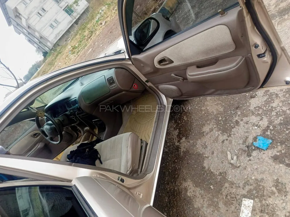 Toyota Corolla 1996 for Sale in Islamabad Image-1