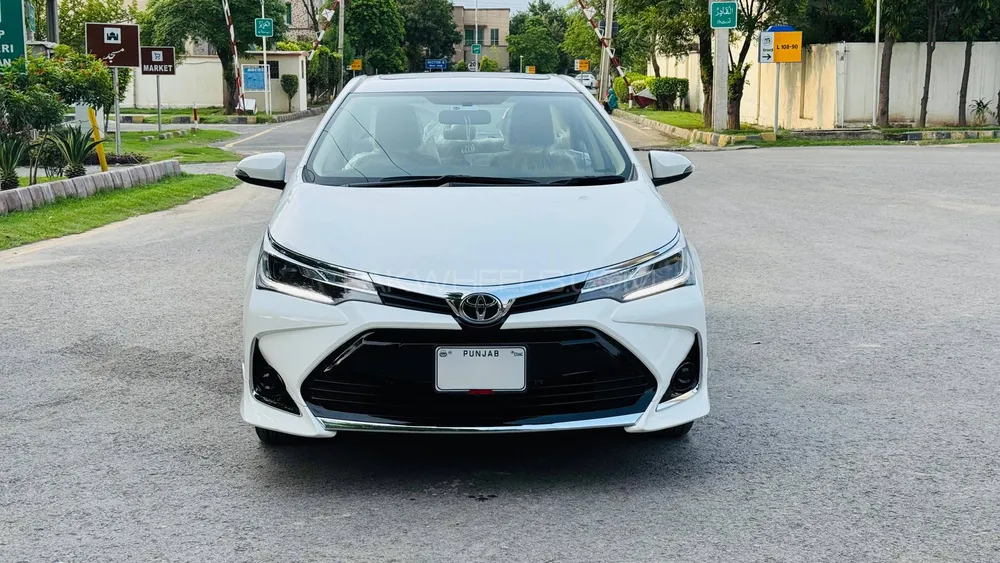Toyota Corolla 2025 for Sale in Sialkot Image-1