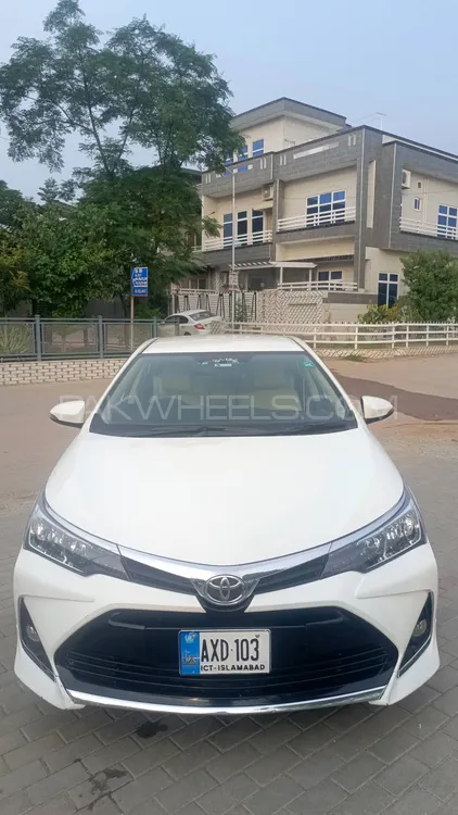 Toyota Corolla 2021 for Sale in Islamabad Image-1