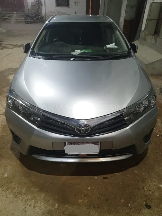 Toyota Corolla 2015 for Sale in Karachi Image-1