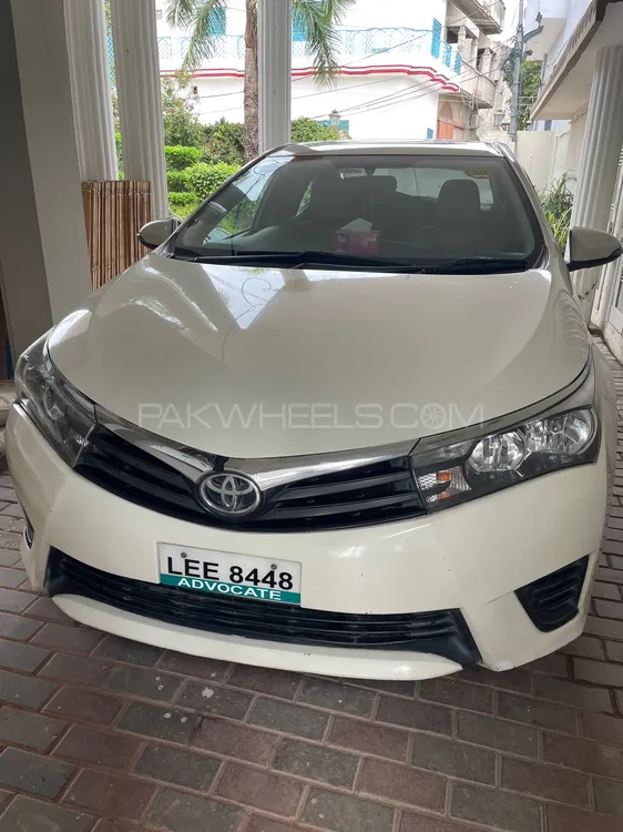 Toyota Corolla 2015 for Sale in Gujrat Image-1