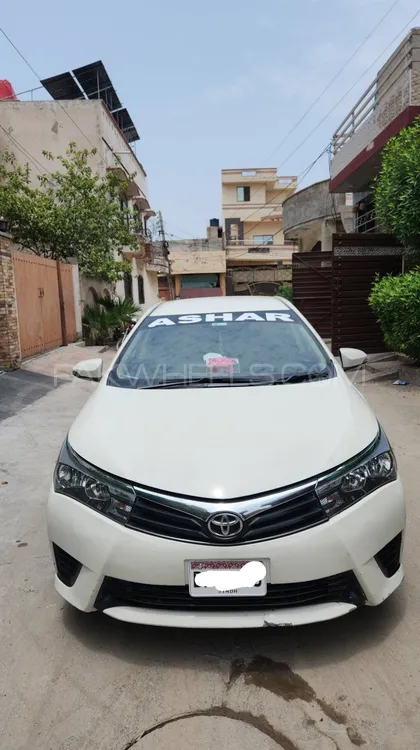 Toyota Corolla 2016 for Sale in Faisalabad Image-1