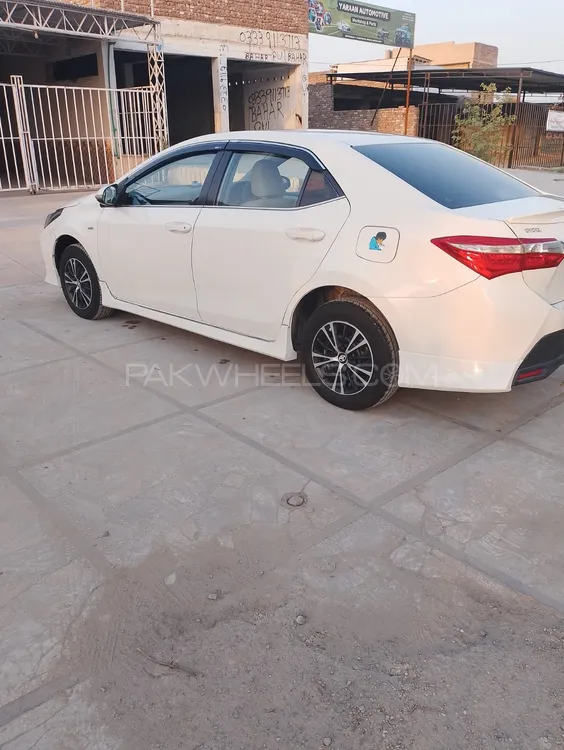 Toyota Corolla 2015 for Sale in Peshawar Image-1