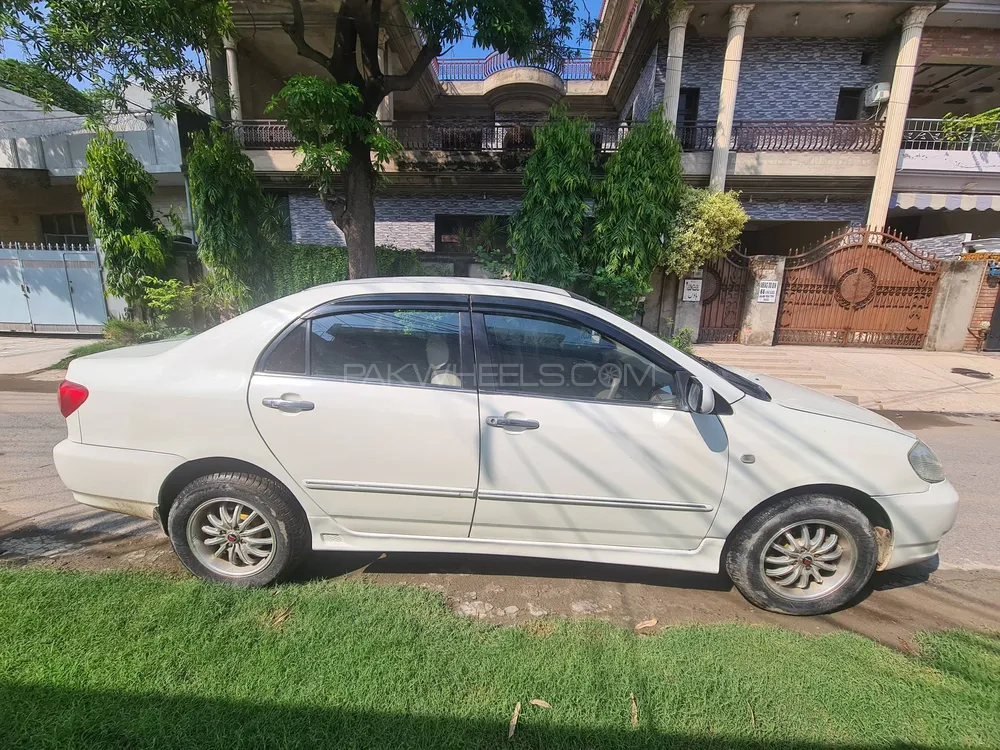 Toyota Corolla 2006 for Sale in Lahore Image-1