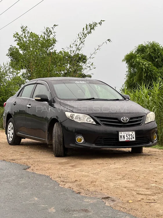 Toyota Corolla 2011 for Sale in Chichawatni Image-1