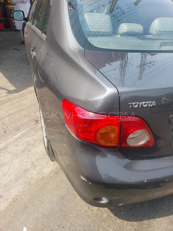 Toyota Corolla 2011 for Sale in Lahore Image-1