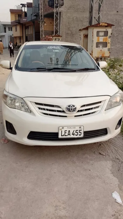 Toyota Corolla 2013 for Sale in Toba Tek Singh Image-1