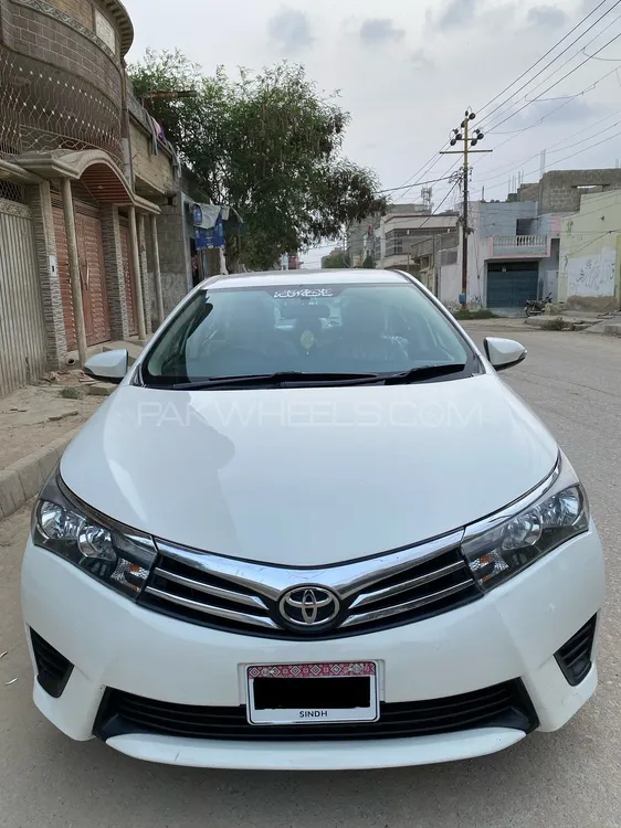 Toyota Corolla 2017 for Sale in Karachi Image-1