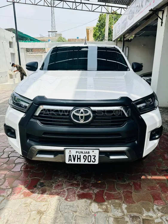 Toyota Hilux 2024 for Sale in Multan Image-1