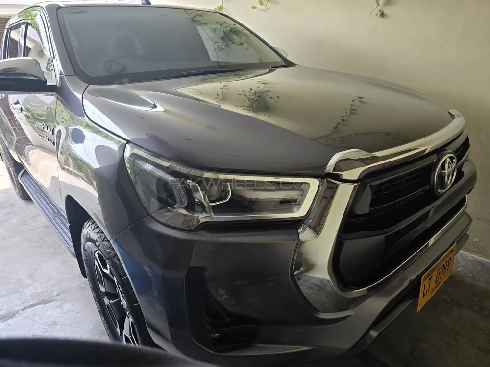 Toyota Hilux 2022 for Sale in Karachi Image-1