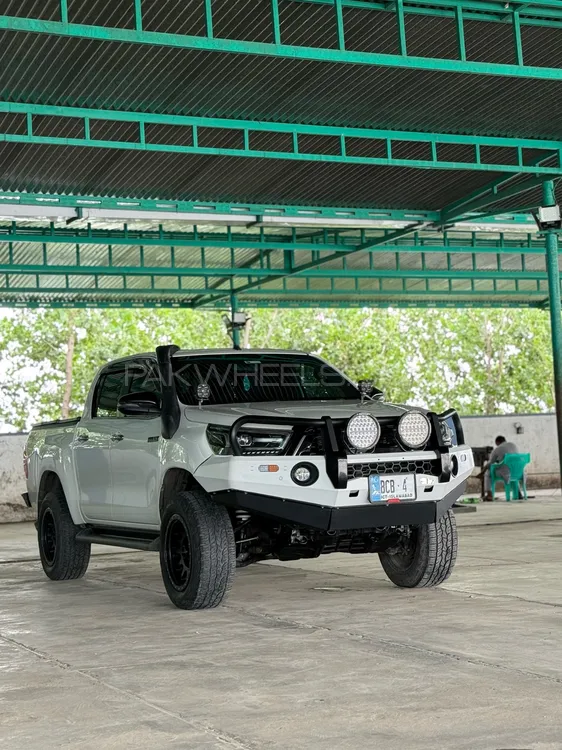 Toyota Hilux 2023 for Sale in Lahore Image-1